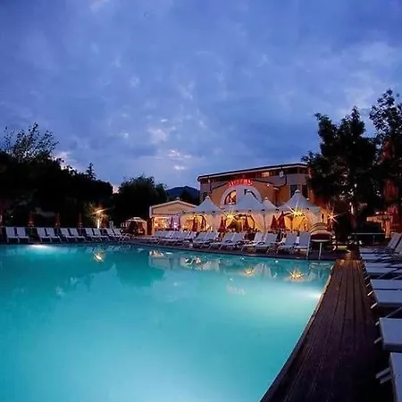 Resort Baia Rosie Slanic